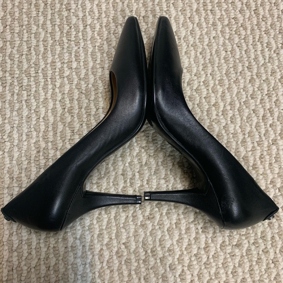 Michael by Michael Kors heels size 5.5 - Picture 5 of 12